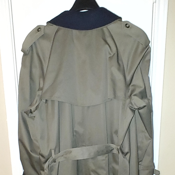 Chaps Ralph Lauren Trench Coat for Men - Picture 16 of 16